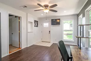 8147 Fawn Cir, Granbury, TX 76049 - Photo 5