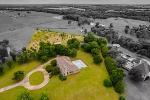362 Woodland Hills Dr, Sherman, TX 75092 - Photo 3