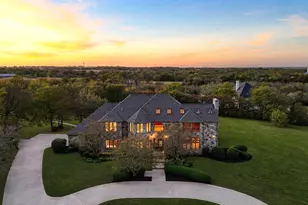 362 Woodland Hills Dr, Sherman, TX 75092 - Photo 3