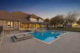 362 Woodland Hills Dr, Sherman, TX 75092 - Photo 3