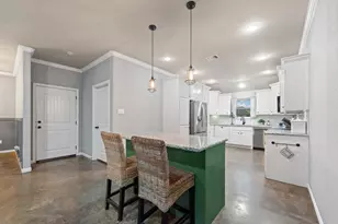 1623 Hawthorne St, Cleburne, TX 76033 - Photo 15