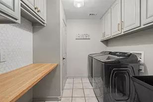 1029 Oakridge Ct, Burleson, TX 76028 - Photo 31