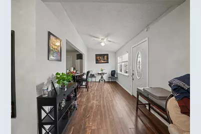 1217 California Parkway S, Fort Worth, TX 76134 - Photo 11