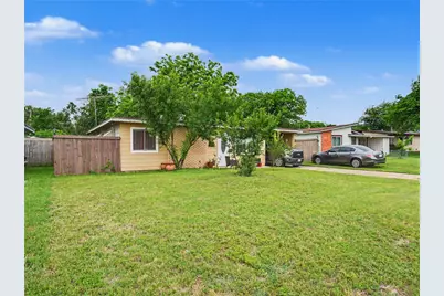 1217 California Parkway S, Fort Worth, TX 76134 - Photo 1