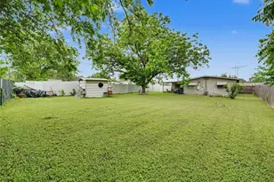 1217 California Pkwy S, Fort Worth, TX 76134 - Photo 5