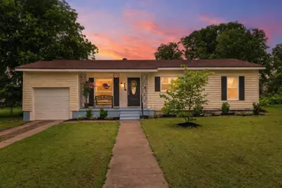4400 Athens Avenue, Waco, TX 76710 - Photo 1