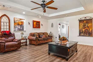 211 Ashford Ln, Midlothian, TX 76065 - Photo 13