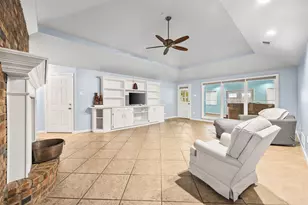 909 Valley View Ave, Red Oak, TX 75154 - Photo 17