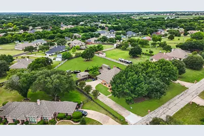 909 Valley View Avenue, Red Oak, TX 75154 - Photo 35