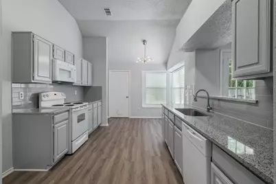 6310 Azalea Drive, Rowlett, TX 75089 - Photo 7