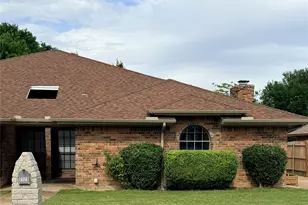 7223 Fuller Cir, Fort Worth, TX 76133 - Photo 1