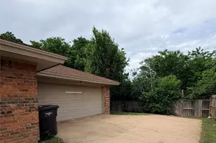 7223 Fuller Cir, Fort Worth, TX 76133 - Photo 3