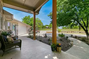 132 Southside Dr, Gainesville, TX 76240 - Photo 3