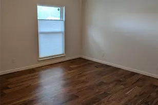 1901 Paxton Dr, Carrollton, TX 75007 - Photo 17