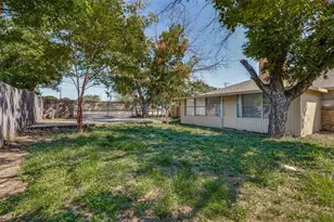 3800 Van Deman Dr, Benbrook, TX 76116 - Photo 19
