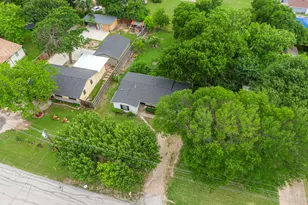 207 N Lyndalyn Ave, DeSoto, TX 75115 - Photo 25