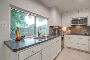 6413 Whitman Ave, Fort Worth, TX 76133 - Photo 19