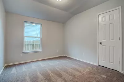 508 W Lone Star Avenue, Cleburne, TX 76033 - Photo 21