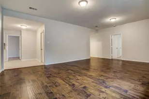 508 W Lone Star Ave, Cleburne, TX 76033 - Photo 7
