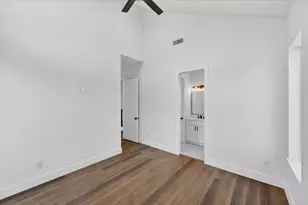 1942 Leath St, Dallas, TX 75212 - Photo 31