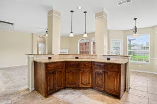 1621 Churchill Ln, Mansfield, TX 76063 - Photo 9