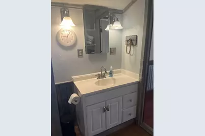 525 W Elm Street, Stephenville, TX 76401 - Photo 17