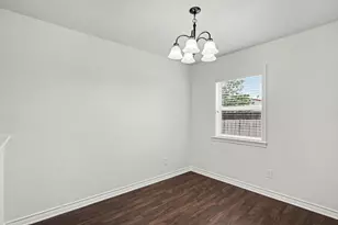 416 S Madison Pl, Ponder, TX 76259 - Photo 7