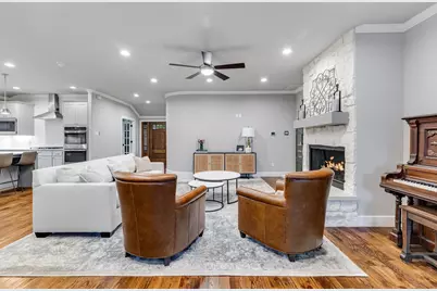 317 Woodcrest Drive, Richardson, TX 75080 - Photo 13