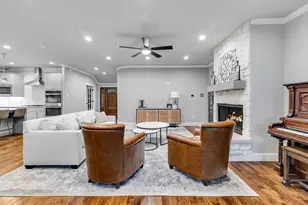 317 Woodcrest Dr, Richardson, TX 75080 - Photo 13