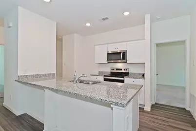 1637 Shadow Hawk Drive, Fort Worth, TX 76052 - Photo 5