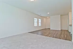 1637 Shadow Hawk Dr, Fort Worth, TX 76052 - Photo 9