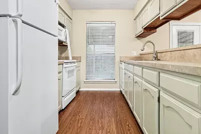 313 Sunnyview Drive, Mansfield, TX 76063 - Photo 7