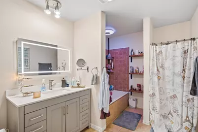 902 Travis Avenue, Alvarado, TX 76009 - Photo 13