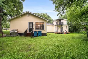 902 Travis Ave, Alvarado, TX 76009 - Photo 21