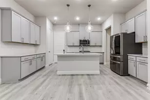 1888 Strand St, Farmers Branch, TX 75234 - Photo 5