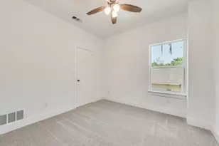 2346 Scott St, Dallas, TX 75215 - Photo 13