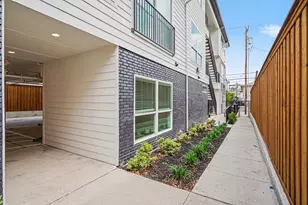 2217 N Fitzhugh Ave, Dallas, TX 75204 - Photo 39