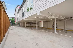 2217 N Fitzhugh Ave, Dallas, TX 75204 - Photo 35