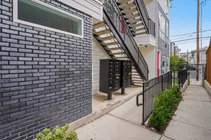 2217 N Fitzhugh Ave, Dallas, TX 75204 - Photo 37
