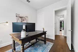 4612 New Water Ln, Dallas, TX 75219 - Photo 17
