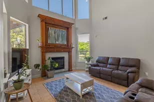 2302 Grizzly Run Ln, Euless, TX 76039 - Photo 9