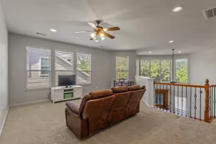 2302 Grizzly Run Ln, Euless, TX 76039 - Photo 17
