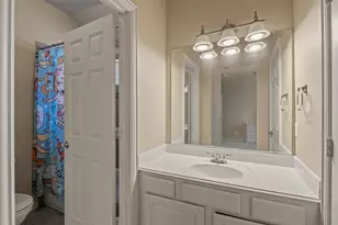 2302 Grizzly Run Ln, Euless, TX 76039 - Photo 23