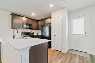 720 Autumnwood Way, Princeton, TX 75407 - Photo 11