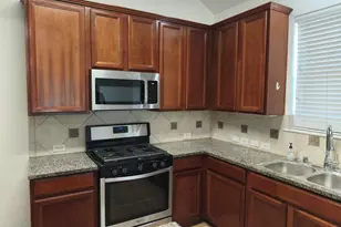 8572 Davis Dr, Frisco, TX 75036 - Photo 5