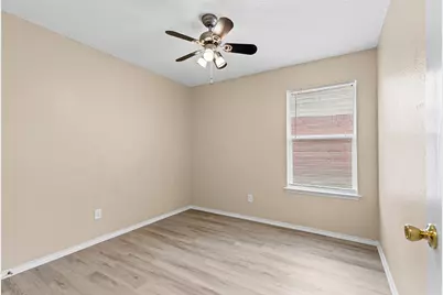 13717 Canyon Ranch Road, Fort Worth, TX 76262 - Photo 17