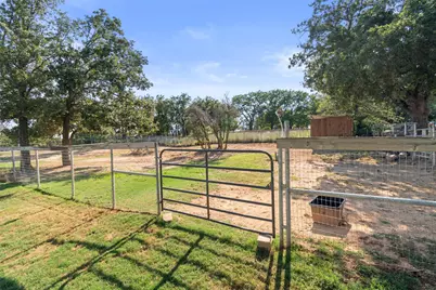 210 Saddle Club Road, Weatherford, TX 76088 - Photo 5