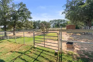 210 Saddle Club Rd, Weatherford, TX 76088 - Photo 5