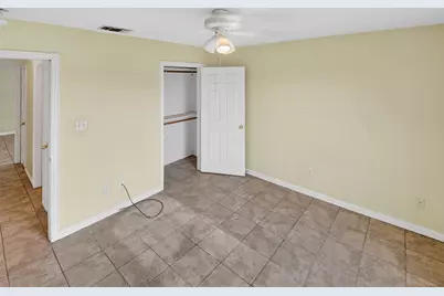 5004 Canton Street, Greenville, TX 75402 - Photo 15