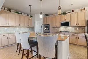 2228 Condor St, Grand Prairie, TX 75052 - Photo 21